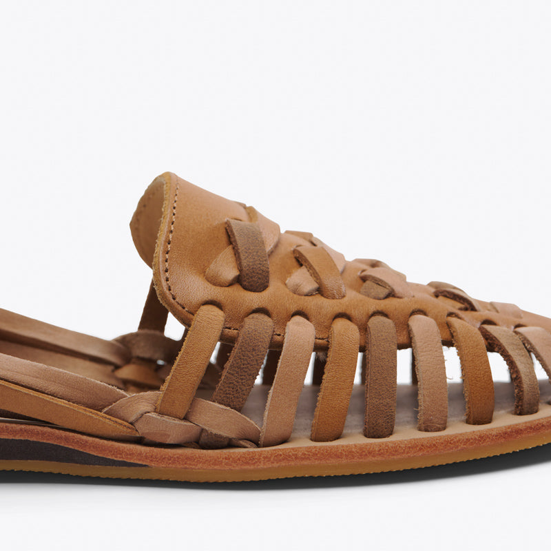 Product Image 5 Single Women's Huarache Sandal Saddle Brown Colorblock Nisolo Close Up