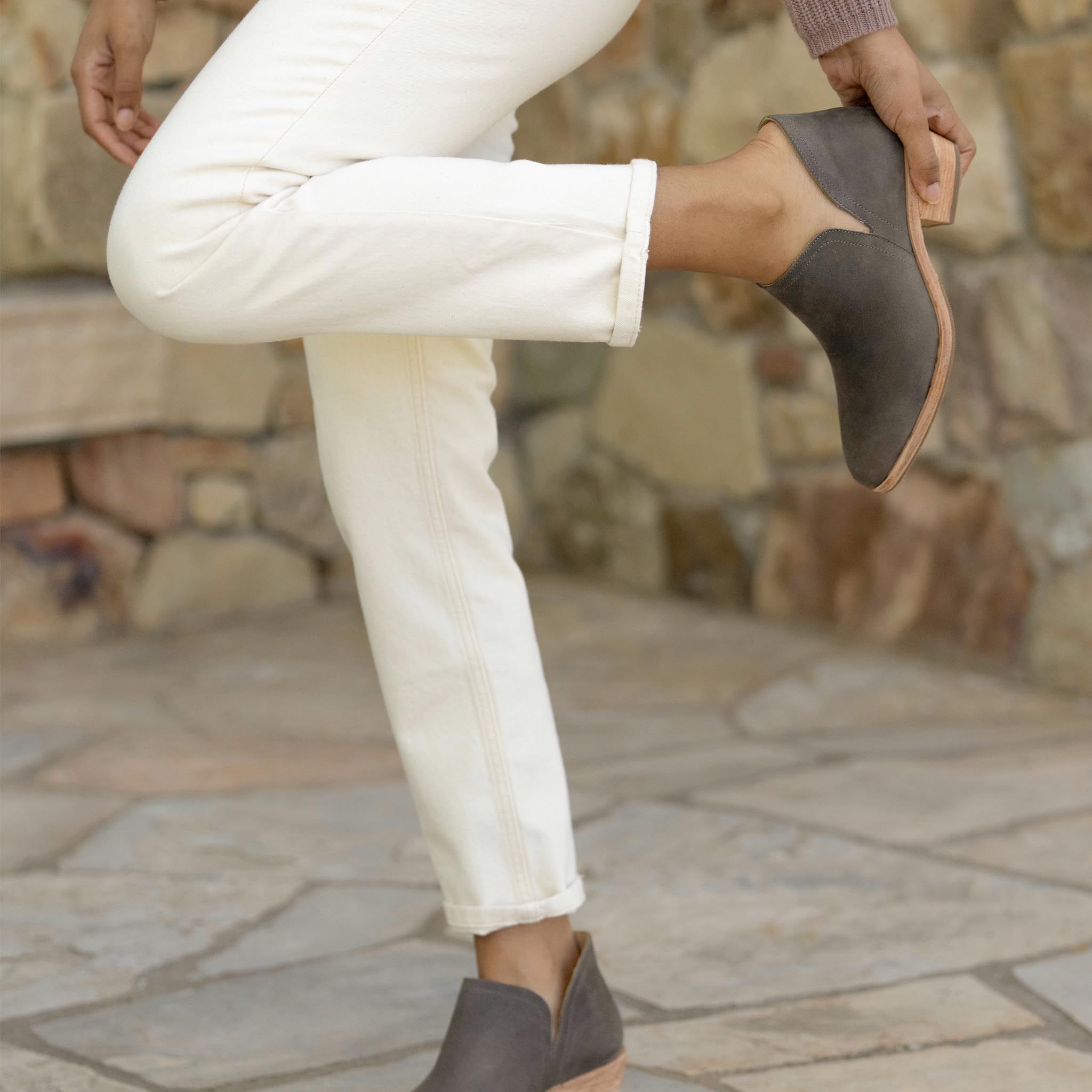 Everyday Ankle Bootie Grey